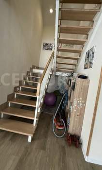 Дом 202м&sup2;, 2-этажный, участок 10 сот.  