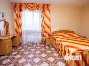 Дом 140м&sup2;, 2-этажный, участок 10 сот.  