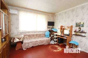 Дом 65м², 2-этажный, участок 5 сот.  