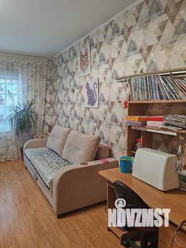 Дом 263м&sup2;, 2-этажный, участок 4 сот.  