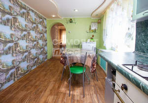 Дом 160м&sup2;, 3-этажный, участок 4 сот.  