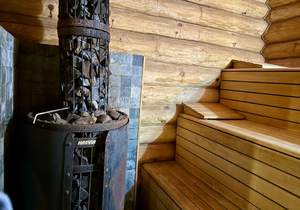 Дом 230м&sup2;, 3-этажный, участок 14 сот.  