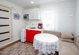 Дом 100м&sup2;, 1-этажный, участок 6 сот.  