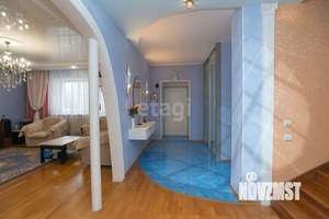 Дом 324м², 3-этажный, участок 10 сот.  