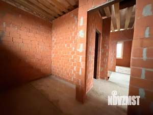 Коттедж 172м&sup2;, 2-этажный, участок 7 сот.  