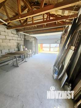 Дом 200м&sup2;, 2-этажный, участок 8 сот.  