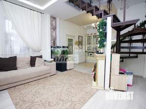 Дом 170м&sup2;, 2-этажный, участок 6 сот.  