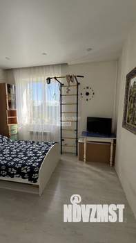 Дом 173м², 2-этажный, участок 10 сот.  