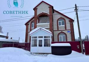 Дом 172м&sup2;, 3-этажный, участок 10 сот.  