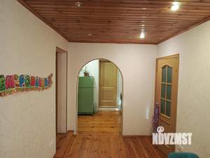 Дом 70м&sup2;, 2-этажный, участок 6 сот.  