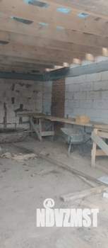 Дом 219м², 2-этажный, участок 6 сот.  