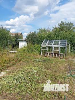 Дом 15м², 2-этажный, участок 4 сот.  