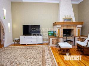 Дом 238м&sup2;, 2-этажный, участок 6 сот.  