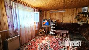 Дом 60м&sup2;, 2-этажный, участок 6 сот.  