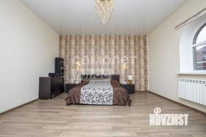 Дом 244м&sup2;, 1-этажный, участок 8 сот.  