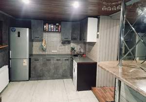 Дом 90м&sup2;, 2-этажный, участок 3 сот.  