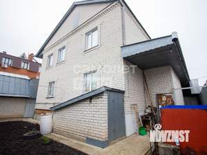 Коттедж 348м², 2-этажный, участок 6 сот.  