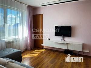 Дом 234м², 3-этажный, участок 15 сот.  