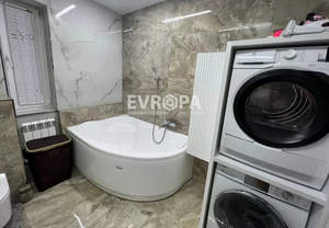 Дом 165м&sup2;, 2-этажный, участок 3 сот.  