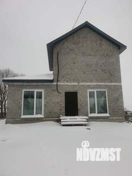 Дом 700м&sup2;, 2-этажный, участок 7 сот.  