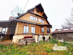 Дом 459м&sup2;, 3-этажный, участок 5 сот.  