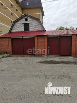 Дом 392м², 3-этажный, участок 10 сот.  