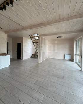 Дом 120м&sup2;, 2-этажный, участок 5 сот.  