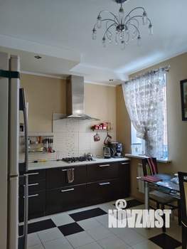 Коттедж 244м², 2-этажный, участок 354 сот.  