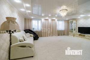 Дом 218м², 2-этажный, участок 7 сот.  