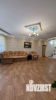 Коттедж 360м&sup2;, 3-этажный, участок 12 сот.  