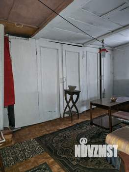 Дом 30м², 2-этажный, участок 3 сот.  