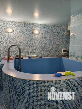 Коттедж 244м², 2-этажный, участок 354 сот.  