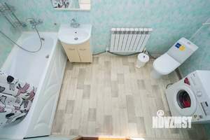 Дом 92м&sup2;, 2-этажный, участок 6 сот.  