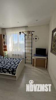 Дом 173м², 2-этажный, участок 10 сот.  