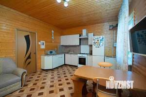 Дом 92м&sup2;, 2-этажный, участок 6 сот.  