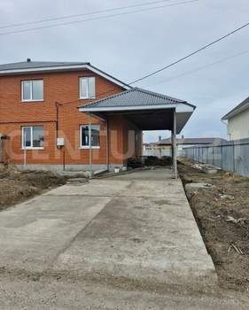 Дом 131м², 2-этажный, участок 6 сот.  