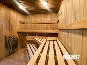 Коттедж 330м&sup2;, 1-этажный, участок 10 сот.  