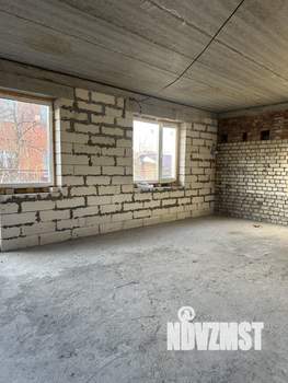 Коттедж 200м², 2-этажный, участок 3 сот.  
