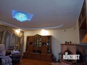 Дом 532м&sup2;, 3-этажный, участок 15 сот.  