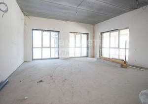 Дом 506м&sup2;, 2-этажный, участок 1590 сот.  