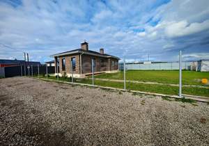 Дом 111м&sup2;, 1-этажный, участок 6 сот.  