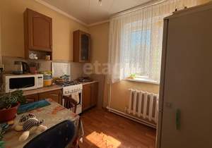 Дом 161м&sup2;, 2-этажный, участок 1 сот.  