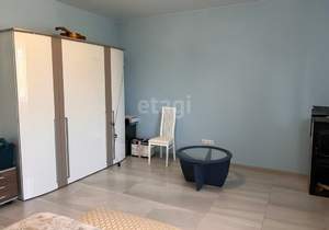 Дом 178м&sup2;, 3-этажный, участок 10 сот.  