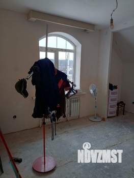 Дом 256м&sup2;, 2-этажный, участок 8 сот.  