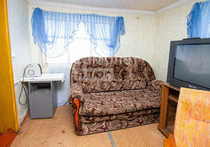 Дом 40м², 2-этажный, участок 4 сот.  