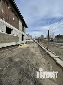 Дом 250м², 2-этажный, участок 6 сот.  