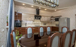 Дом 244м&sup2;, 1-этажный, участок 8 сот.  