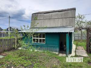 Дом 30м&sup2;, 2-этажный, участок 4 сот.  