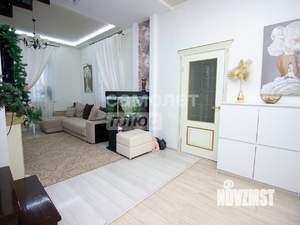 Дом 170м&sup2;, 2-этажный, участок 6 сот.  