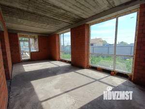 Коттедж 172м&sup2;, 2-этажный, участок 7 сот.  